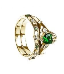 Emerald Claddagh avec la bande correspondante - Or jaune