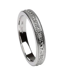 Bague étroite en or blanc avec diamants