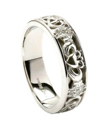 Womens Diamond Claddagh White Gold