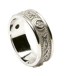 Celtic Diamond Ring with Trim