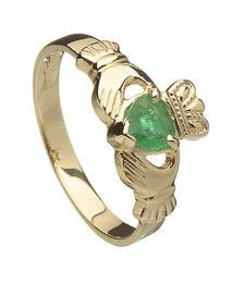 Women's Claddagh Ring with Emerald Heart