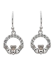 Claddagh Boucles d'oreilles avec des cristaux blancs