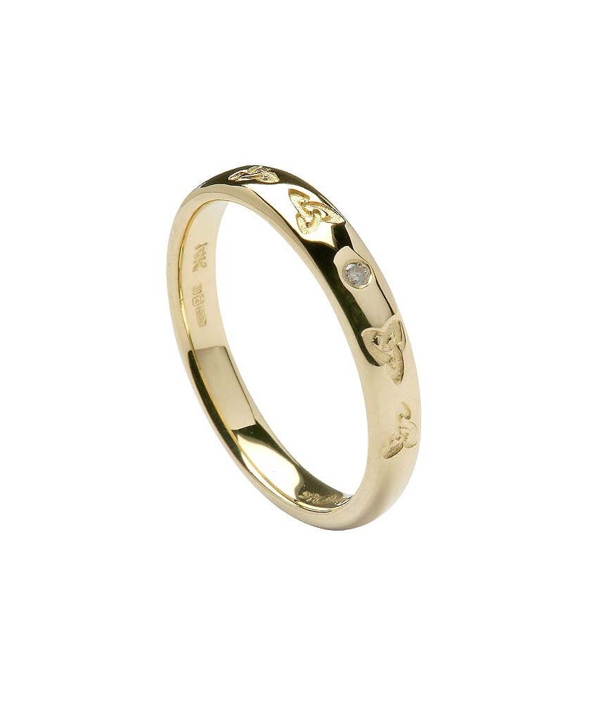 Women's Engraved Trinity Knot Wedding Ring - Yellow Gold