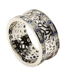 Trinity Cluster Ring mit Saphir besatz