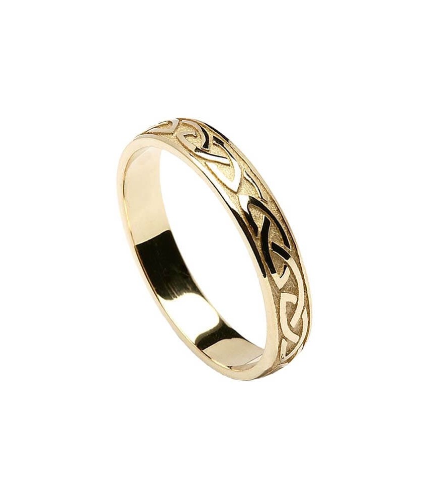 Women's Embossed Celtic Wedding Ring - Yellow Gold