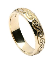 Celtic Spiral Wedding Band