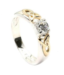 Trinity Schulter CZ Ring