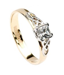 Princess Cut Diamond Ring