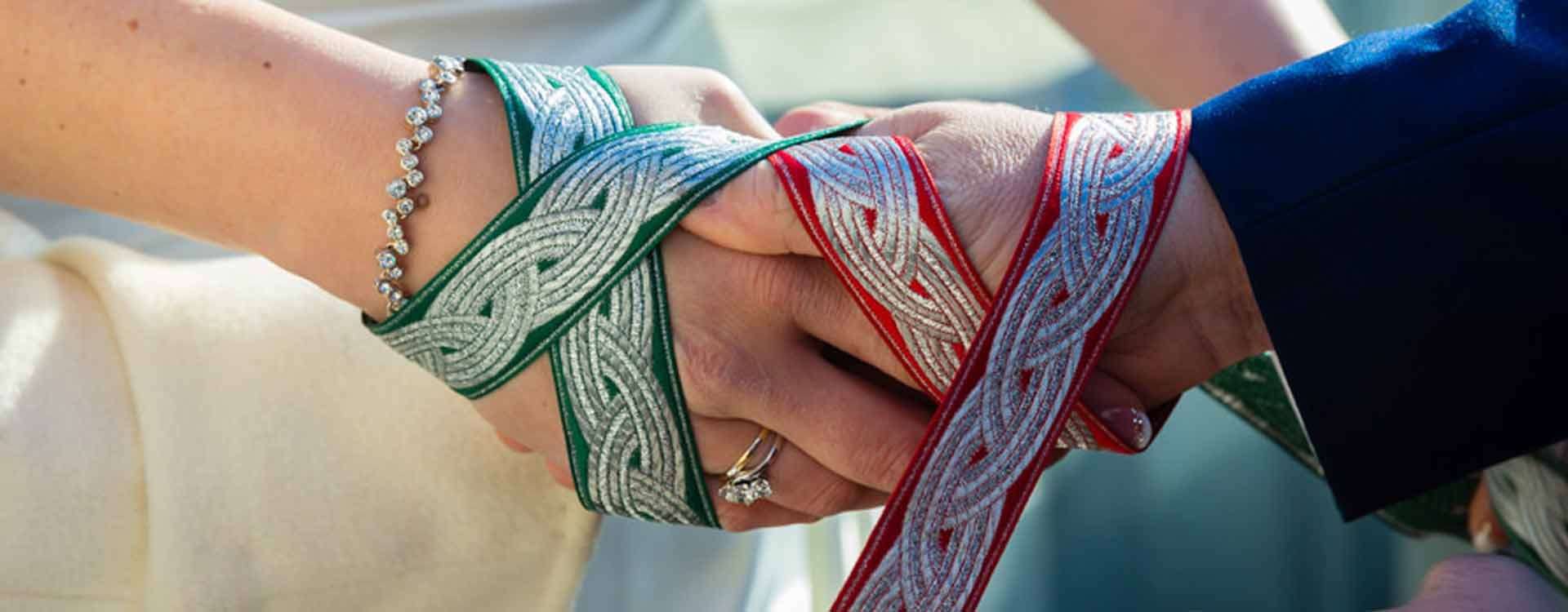 Rituel celtique du handfasting